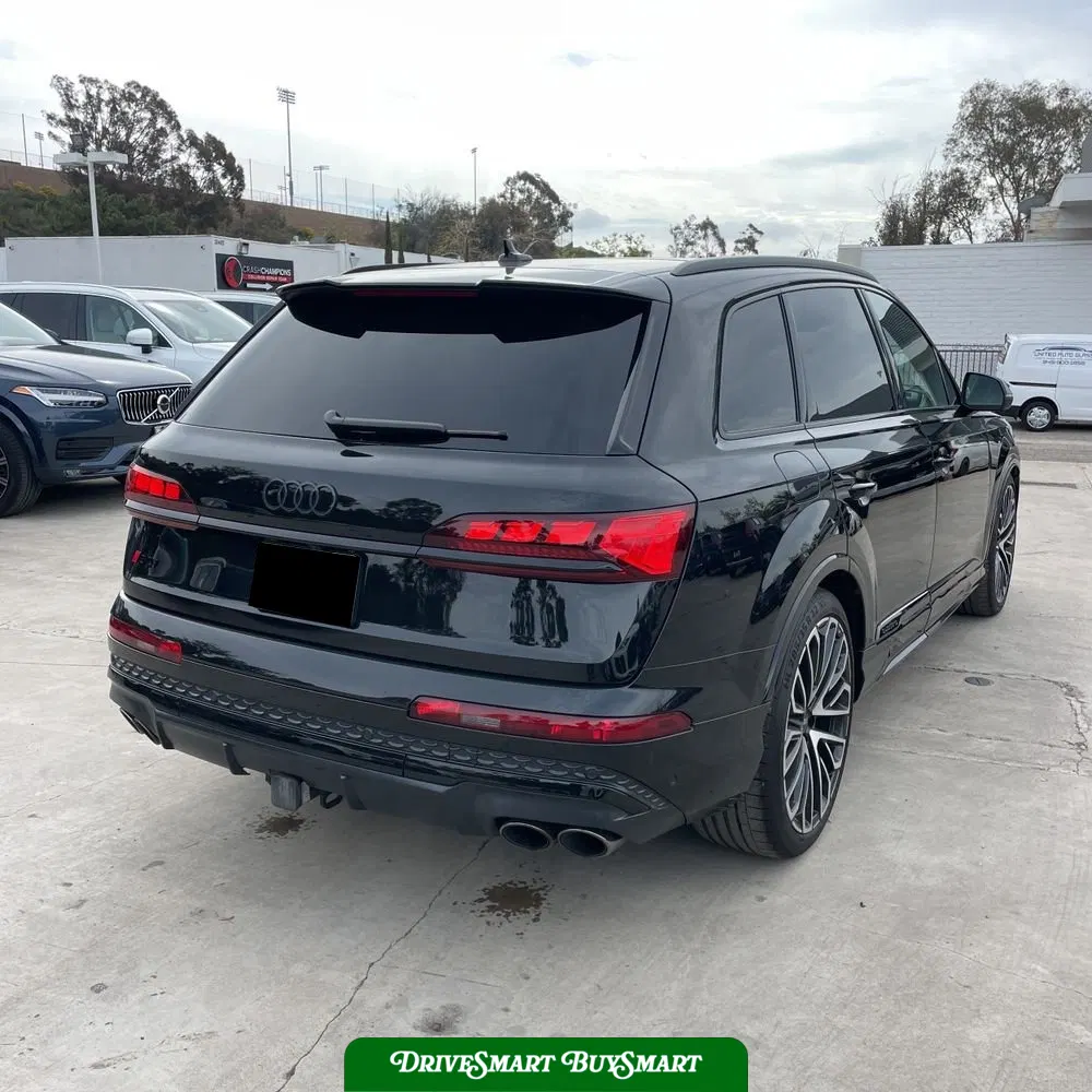 2025 Audi SQ7 Prestige