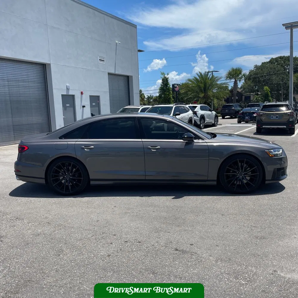 2020 Audi S8