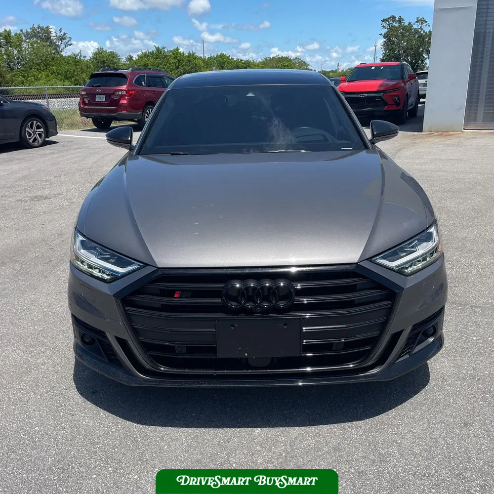 2020 Audi S8