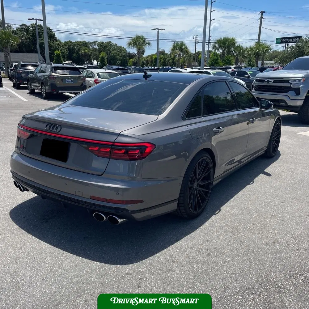 2020 Audi S8