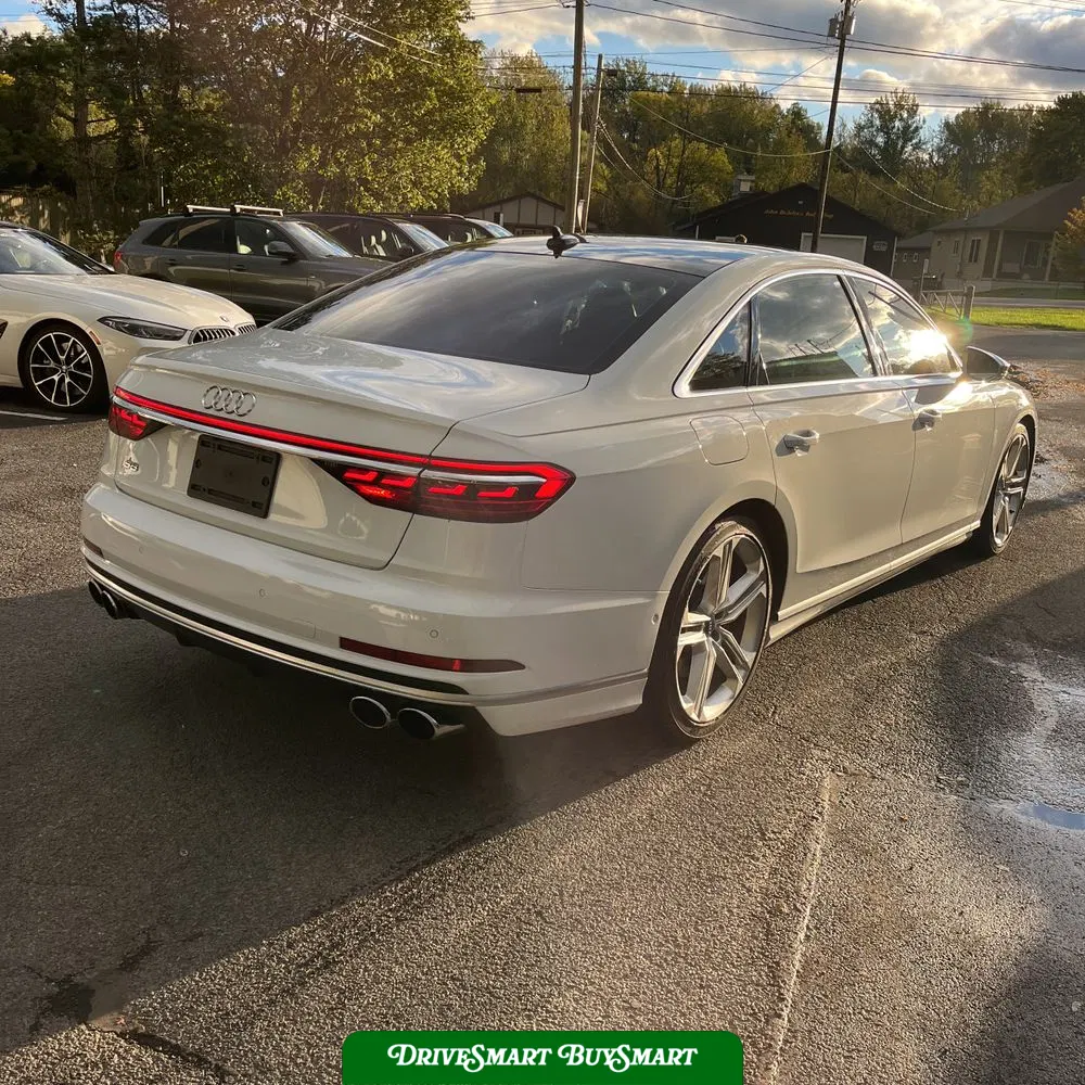 2020 Audi S8