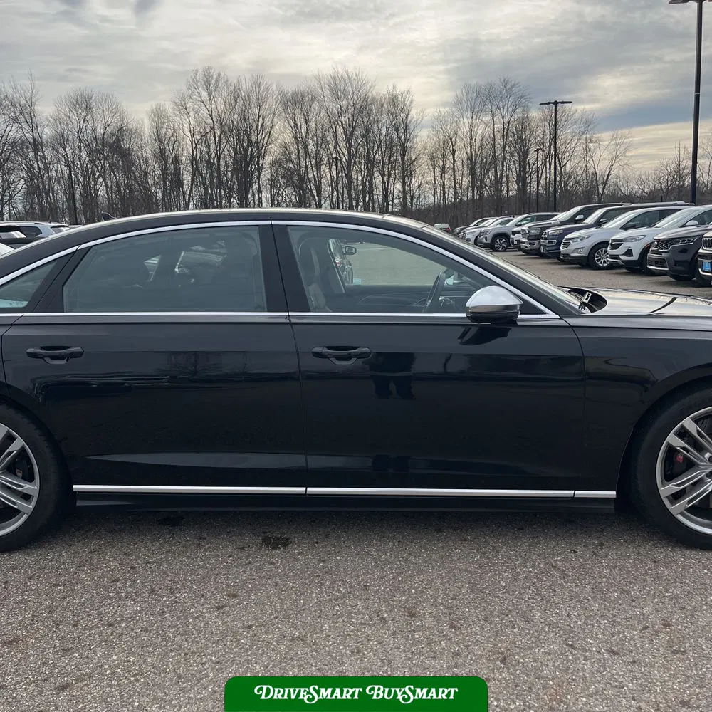2020 Audi S8