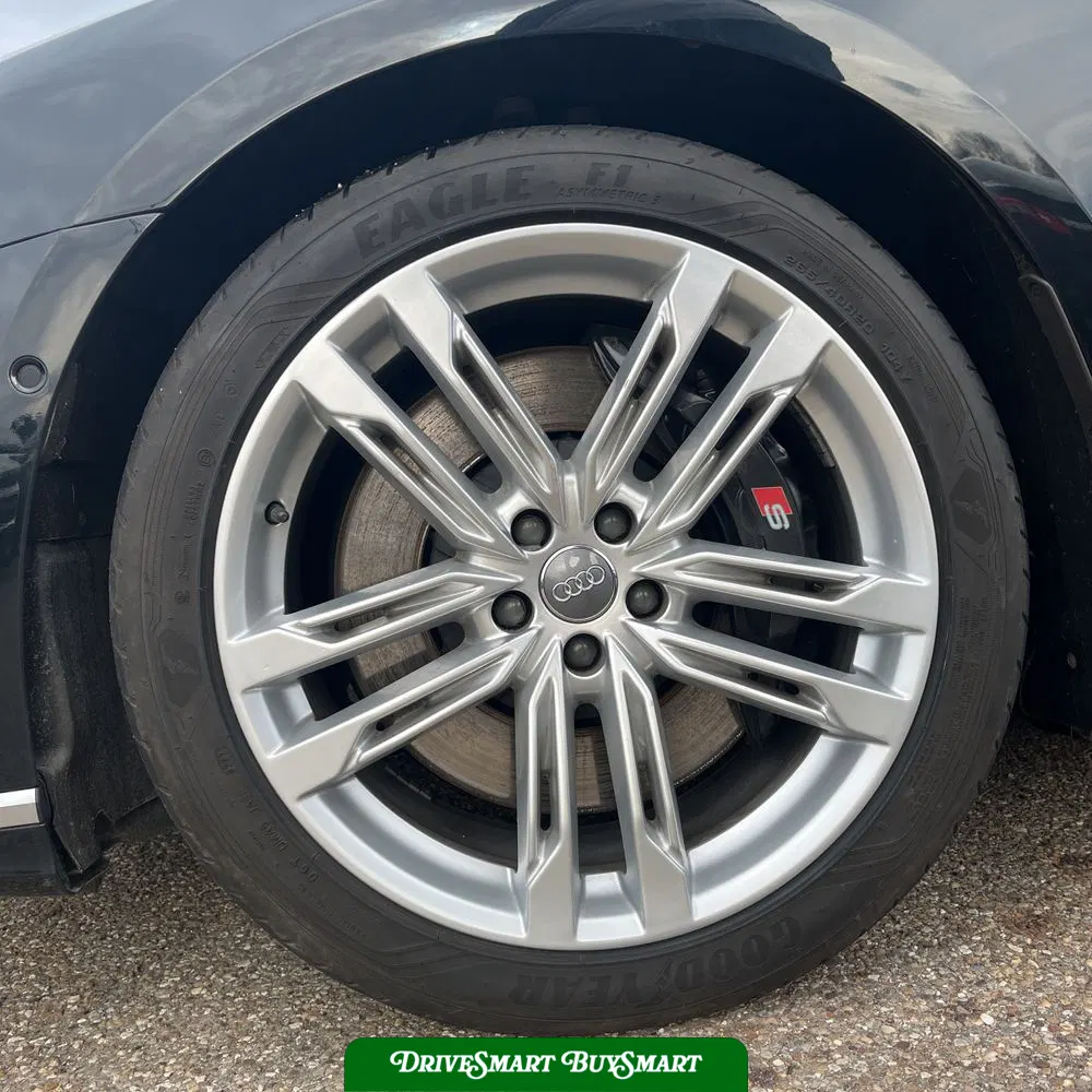 2020 Audi S8