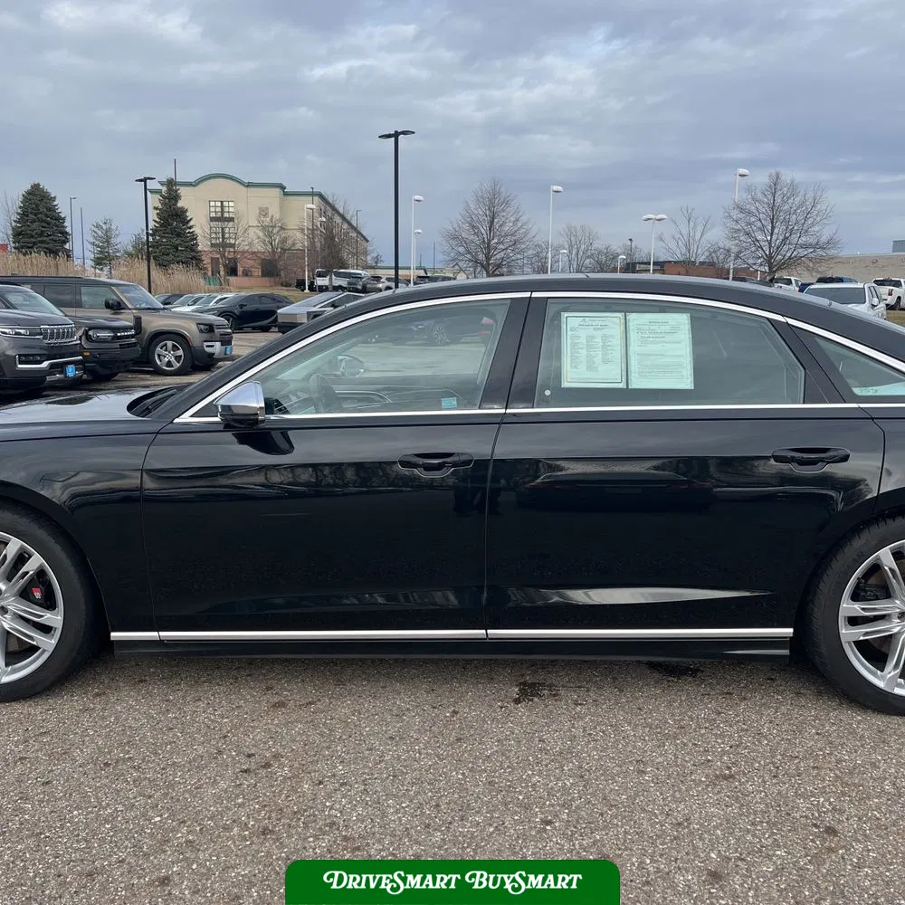 2020 Audi S8