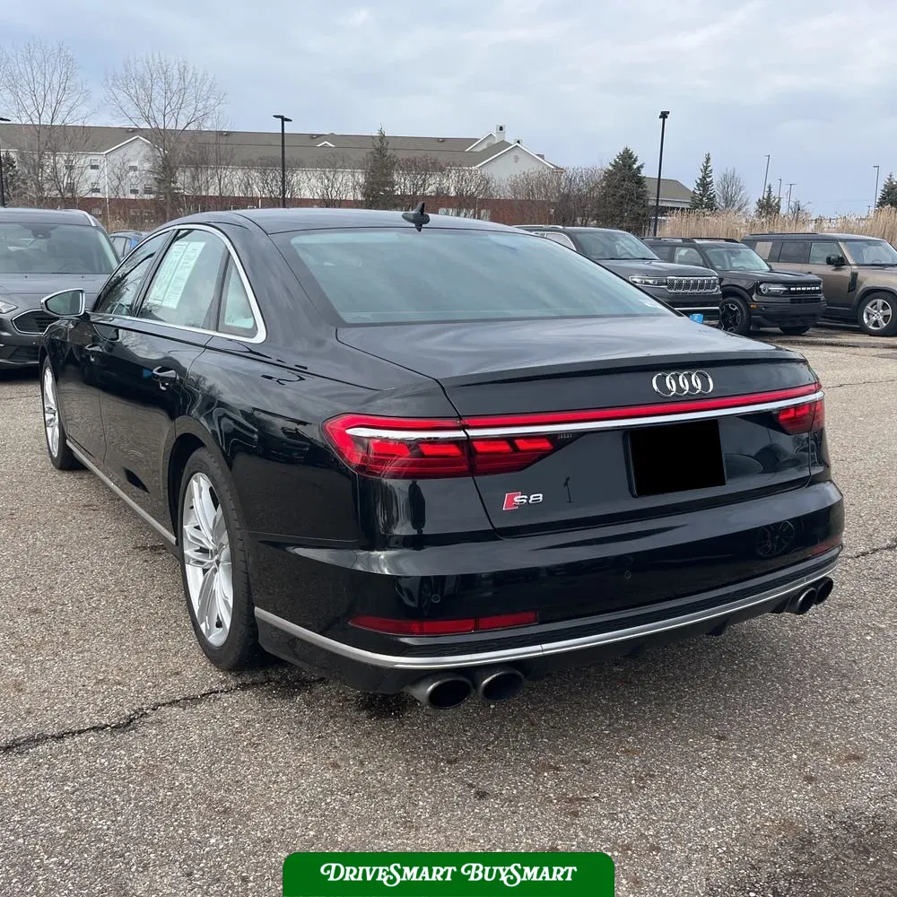 2020 Audi S8