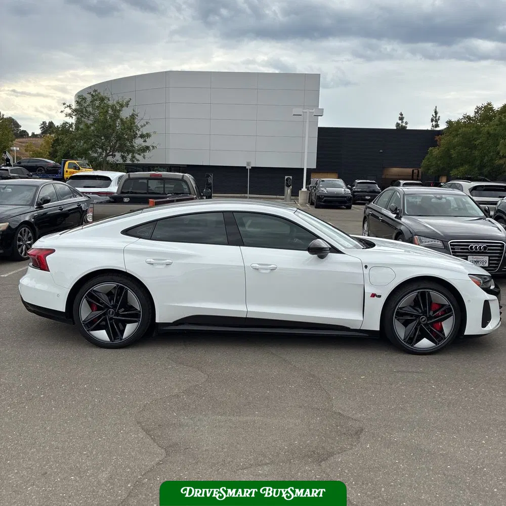 2022 Audi e-tron GT RS