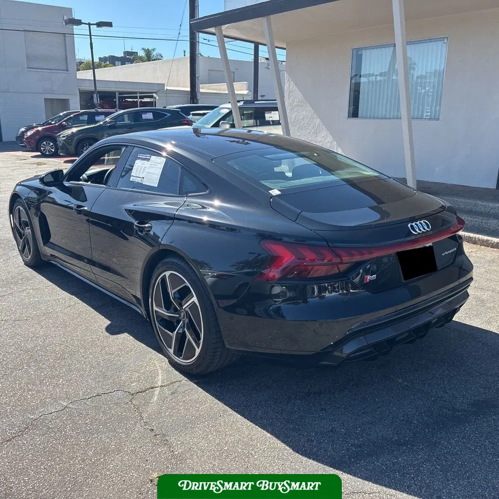 2024 Audi RS e-tron GT Base