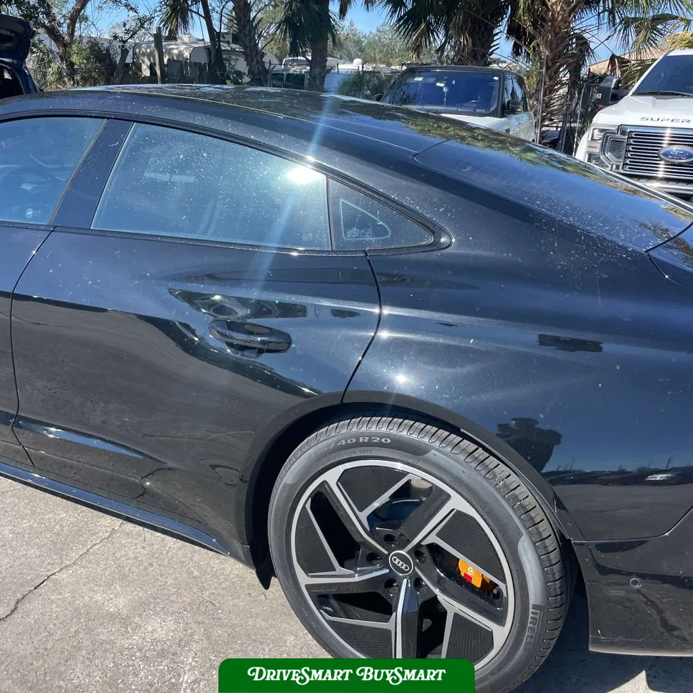 2022 Audi e-tron GT RS