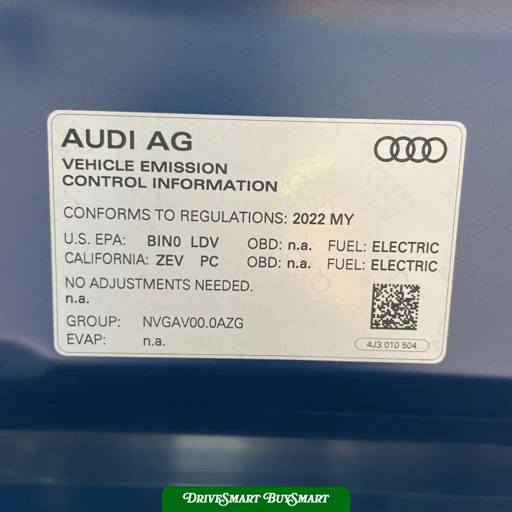 2022 Audi e-tron GT RS