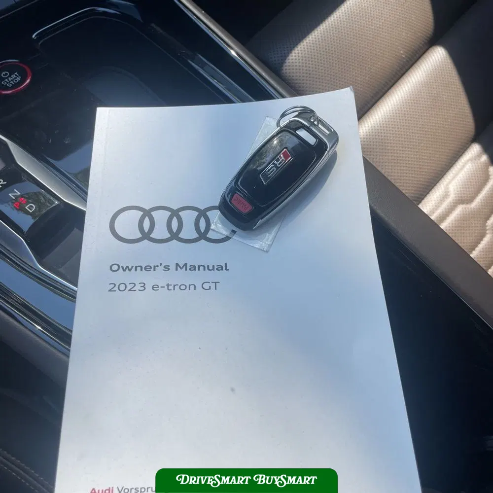 2023 Audi e-tron GT RS