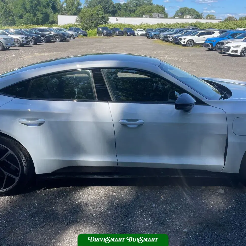 2023 Audi e-tron GT RS