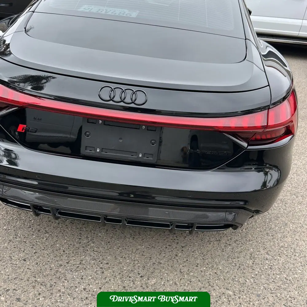 2024 Audi RS e-tron GT Base