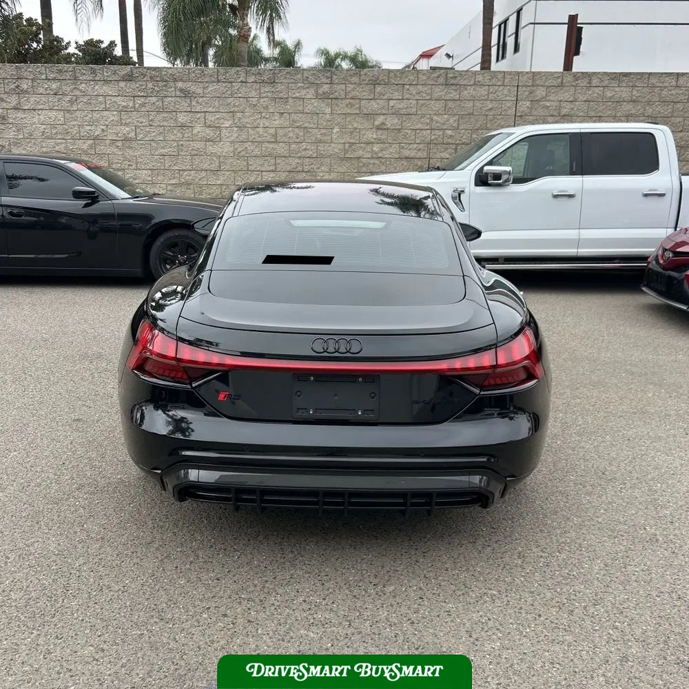 2024 Audi RS e-tron GT Base