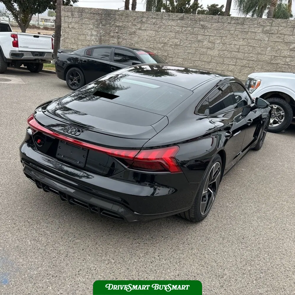 2024 Audi RS e-tron GT Base