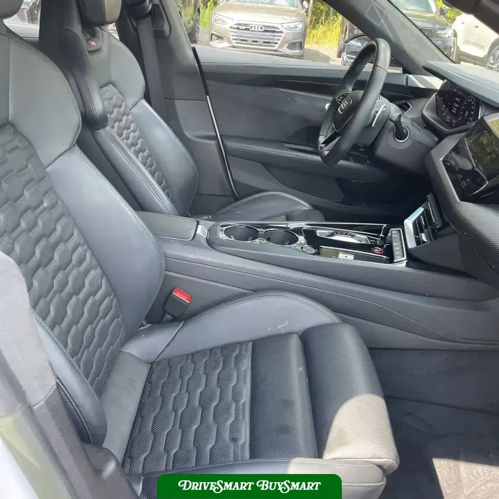 2023 Audi e-tron GT RS