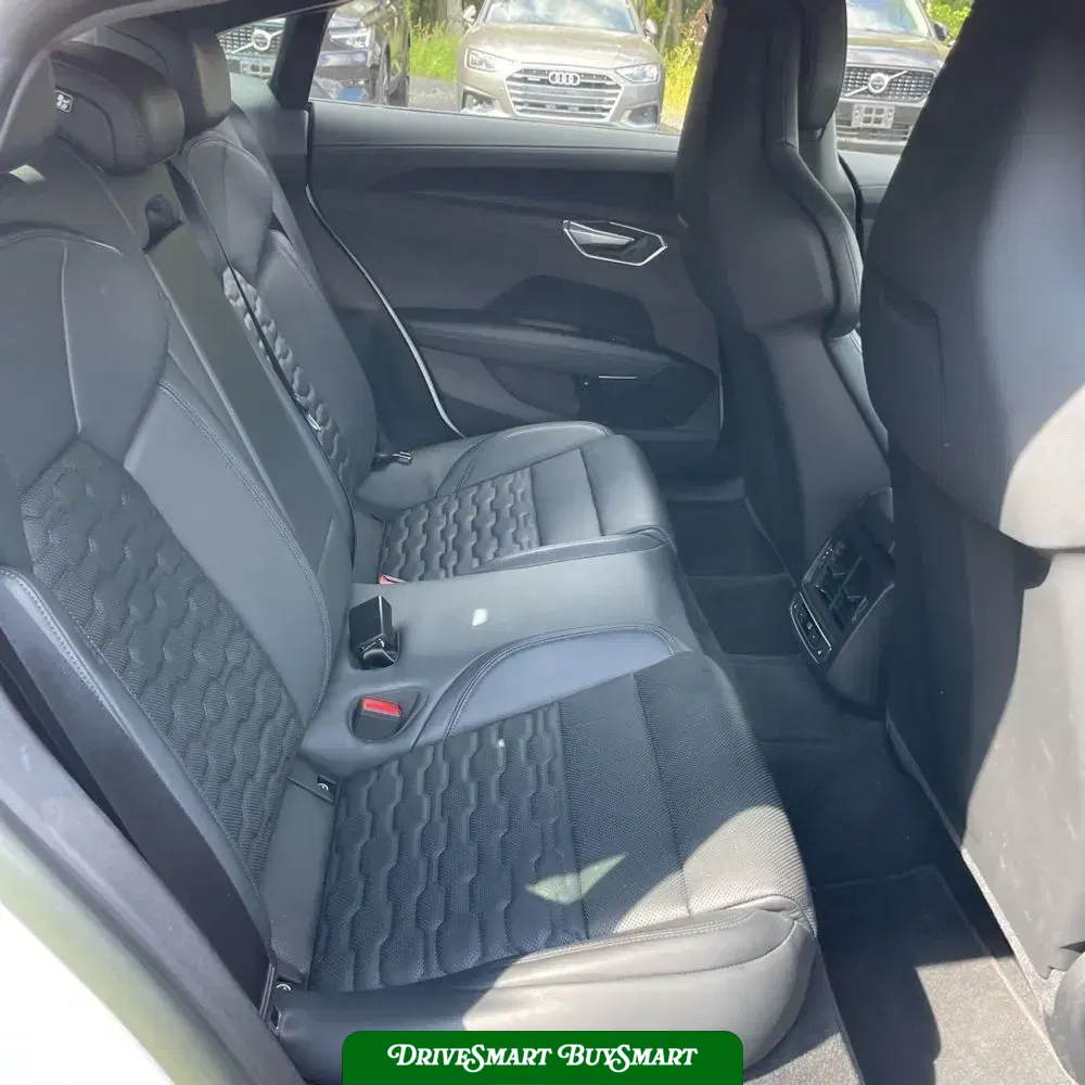 2023 Audi e-tron GT RS