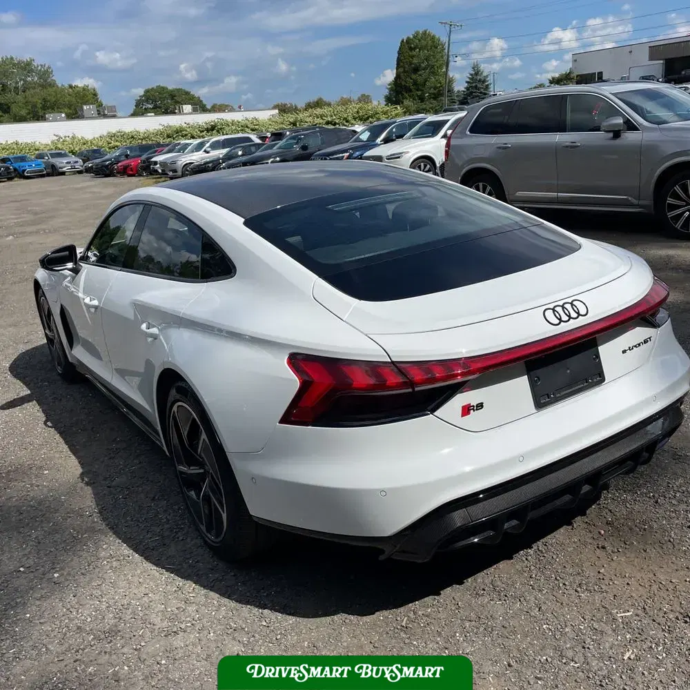 2023 Audi e-tron GT RS