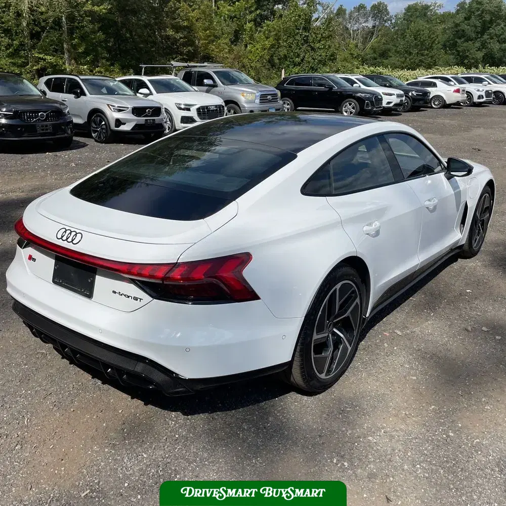2023 Audi e-tron GT RS