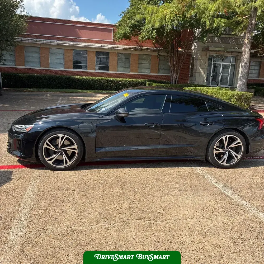 2023 Audi e-tron GT Premium Plus