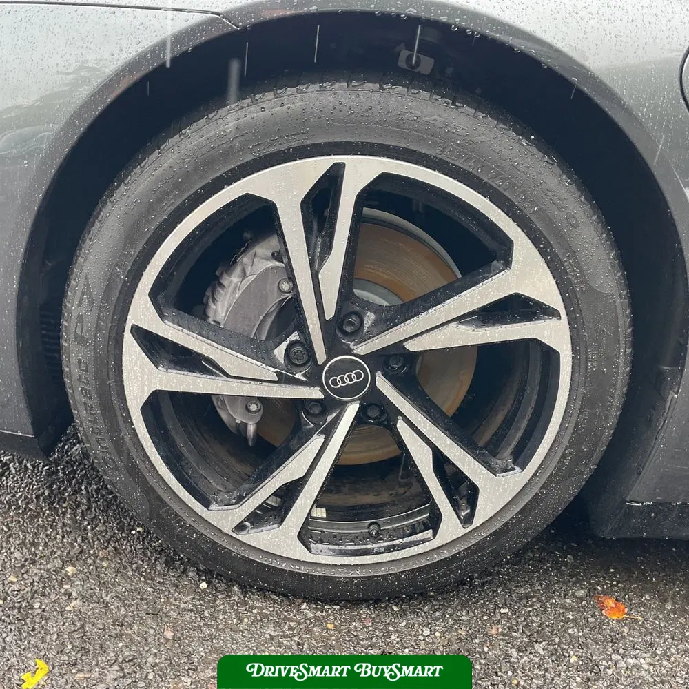 2023 Audi e-tron GT Premium Plus