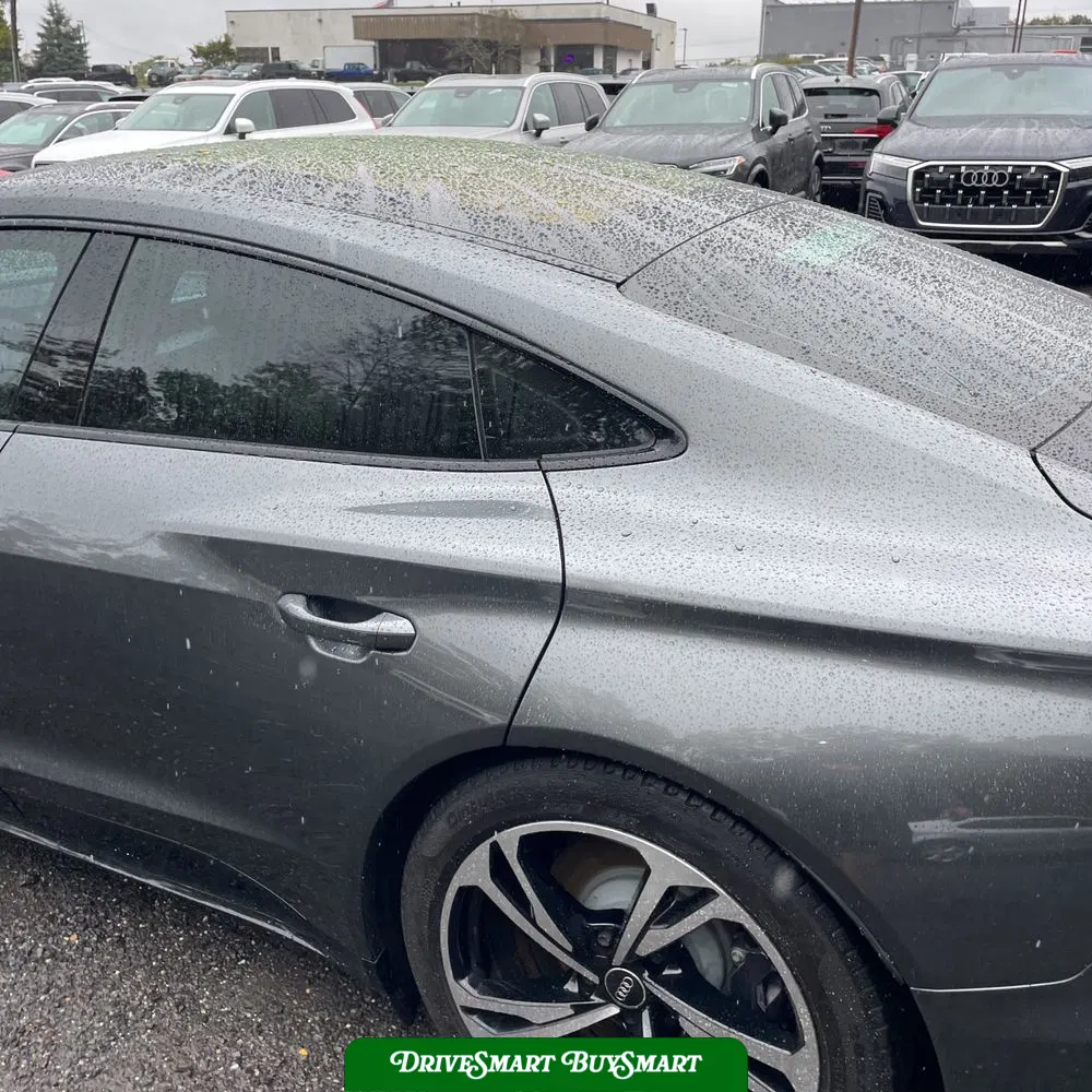 2023 Audi e-tron GT Premium Plus