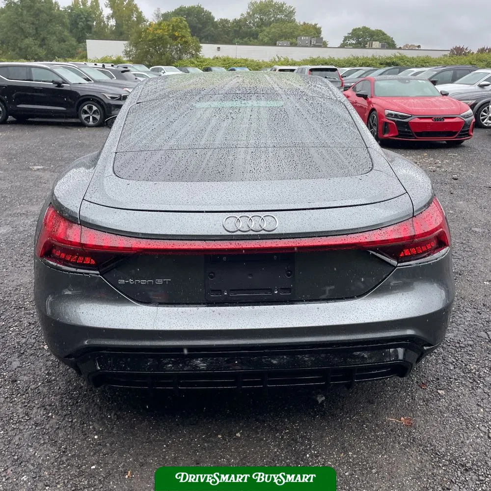 2023 Audi e-tron GT Premium Plus
