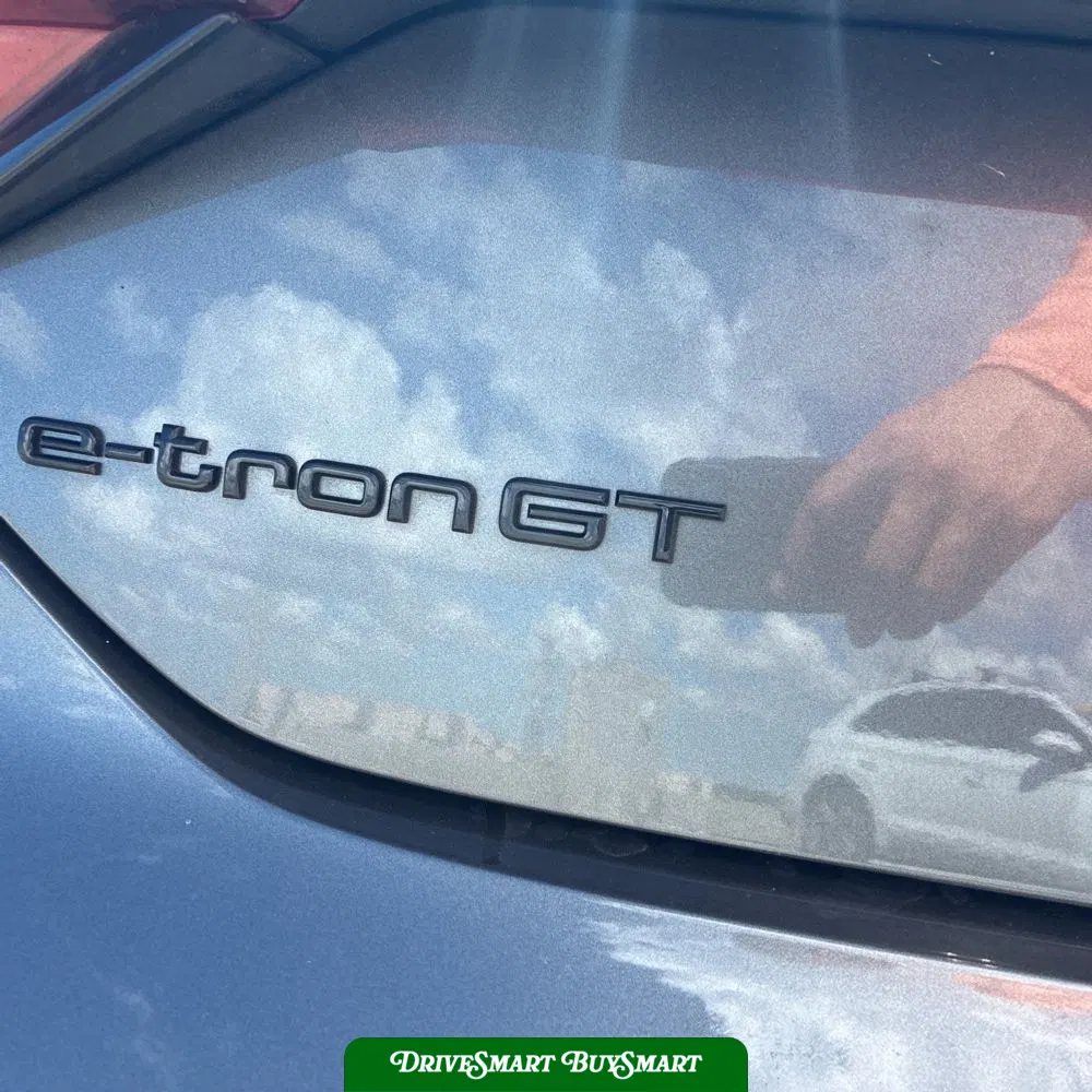 2023 Audi e-tron GT Premium Plus