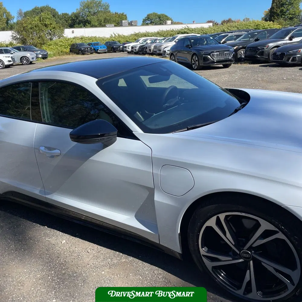 2023 Audi e-tron GT Premium Plus