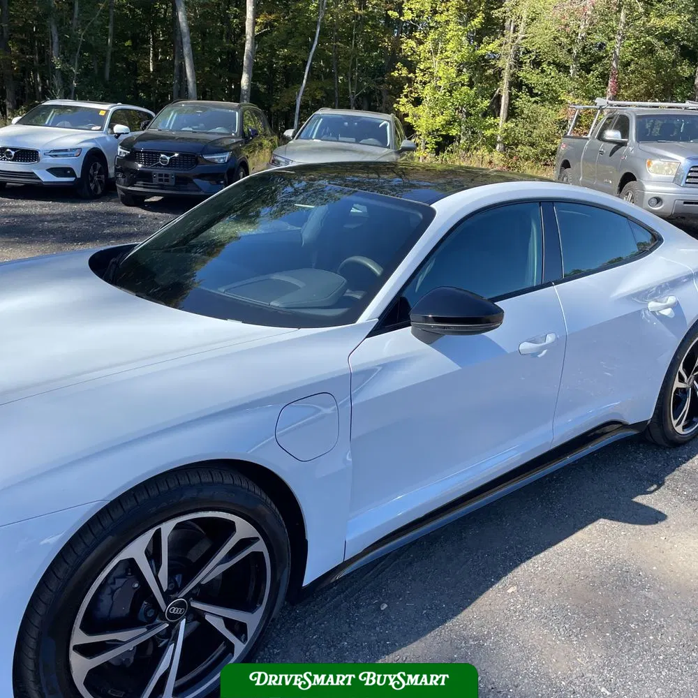 2023 Audi e-tron GT Premium Plus