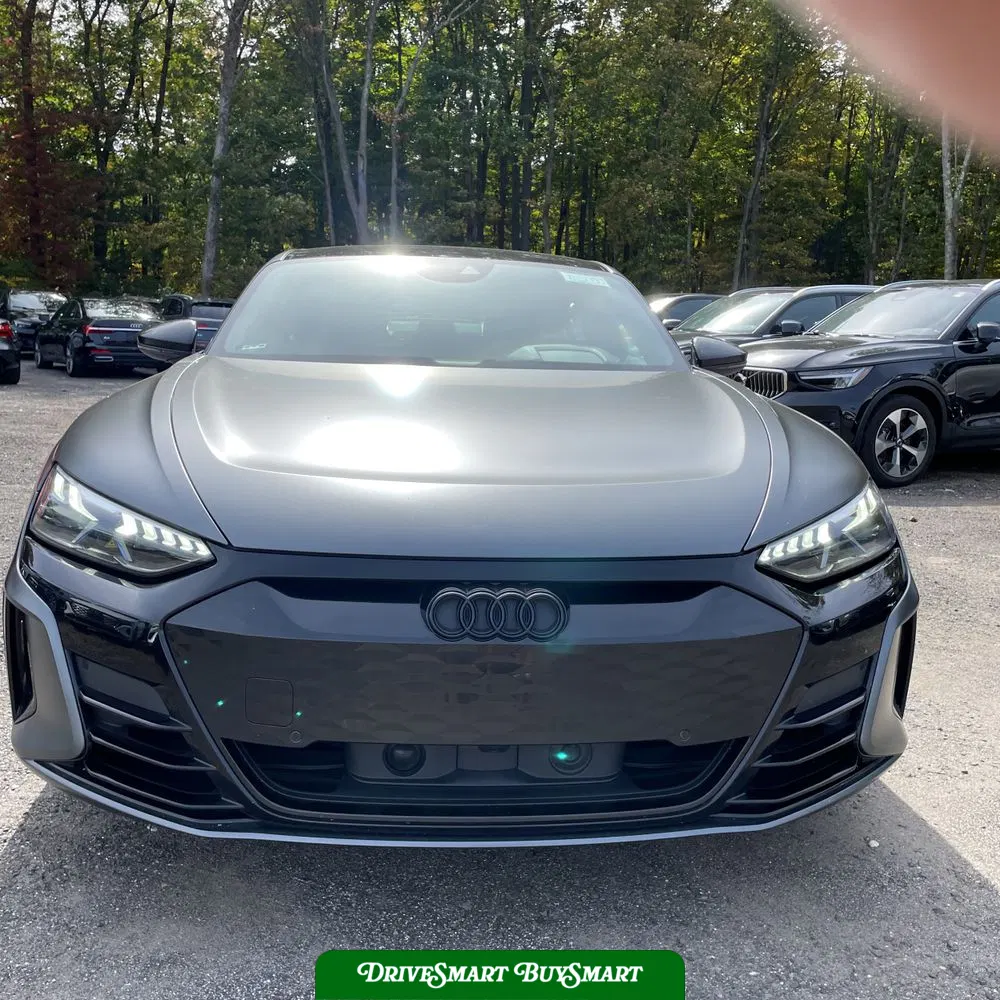 2023 Audi e-tron GT Premium Plus