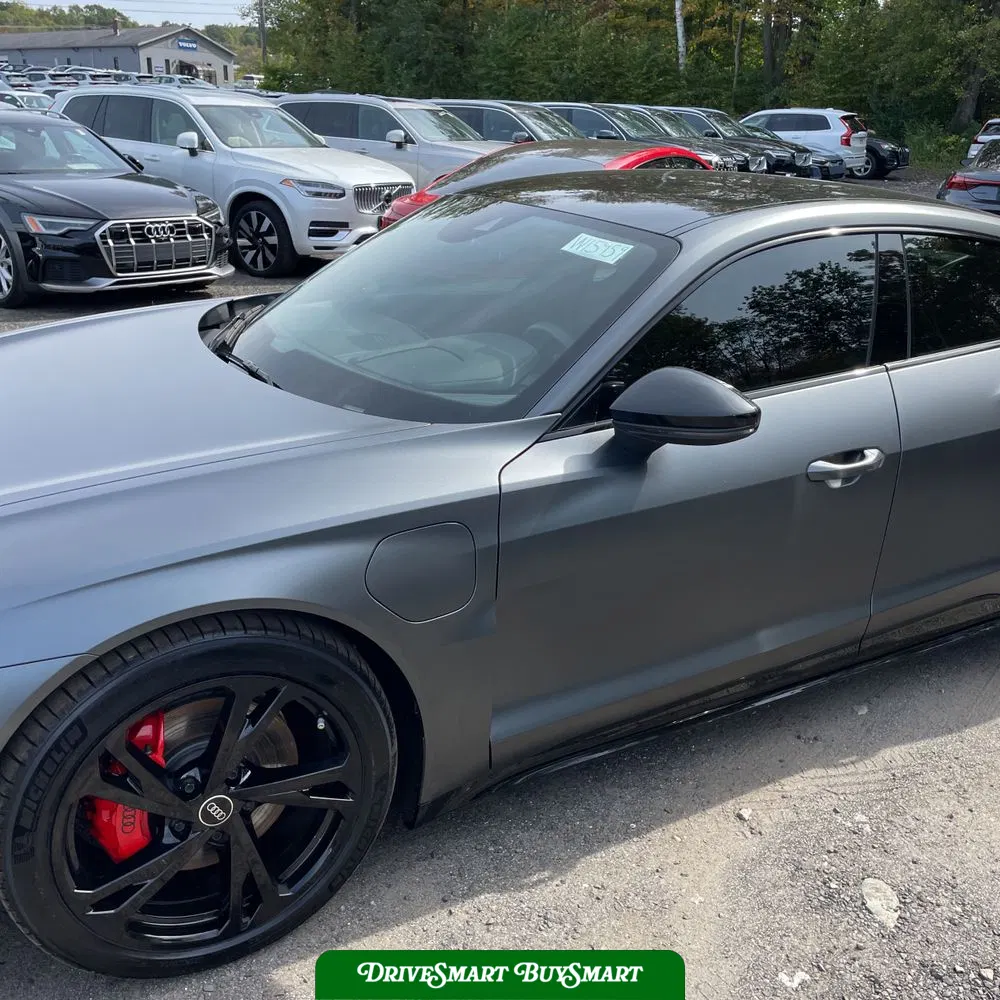 2023 Audi e-tron GT Premium Plus