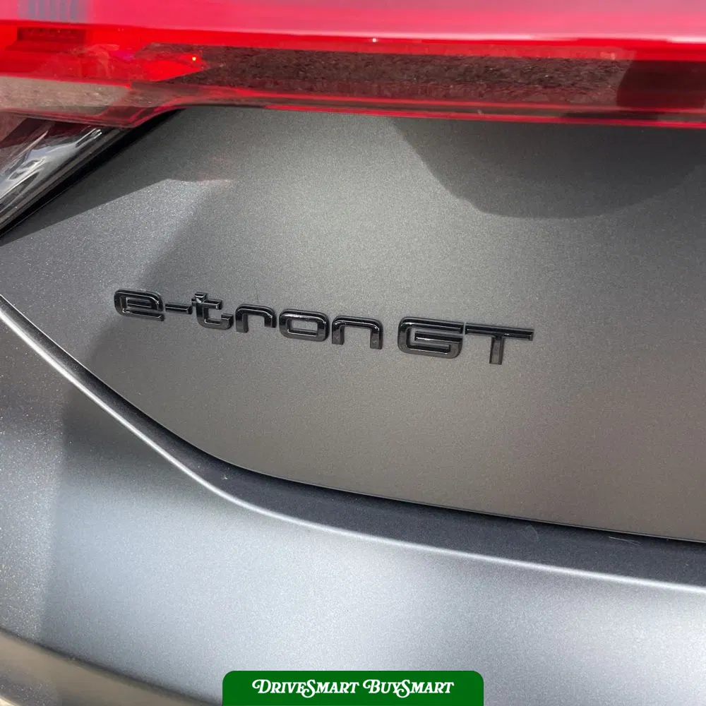 2023 Audi e-tron GT Premium Plus