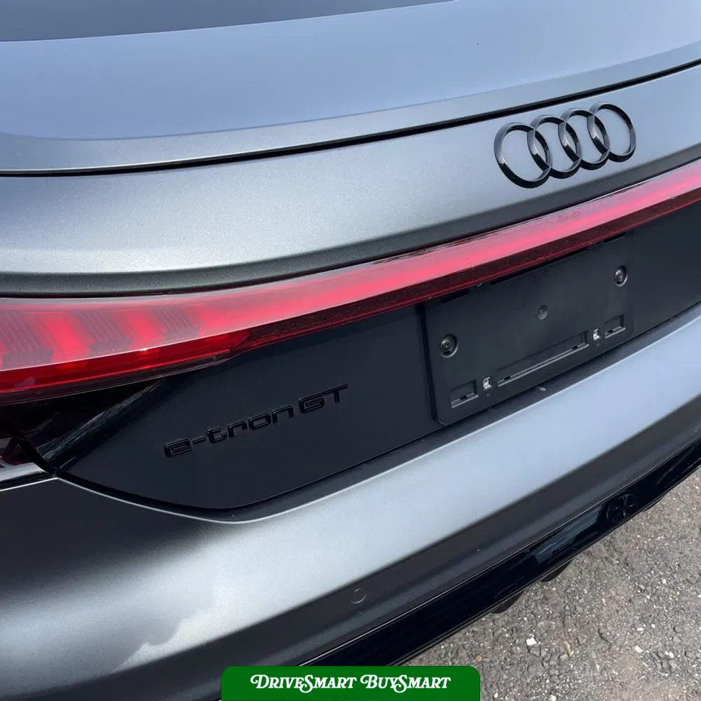 2023 Audi e-tron GT Premium Plus