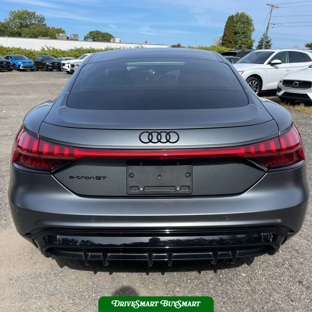 2023 Audi e-tron GT Premium Plus