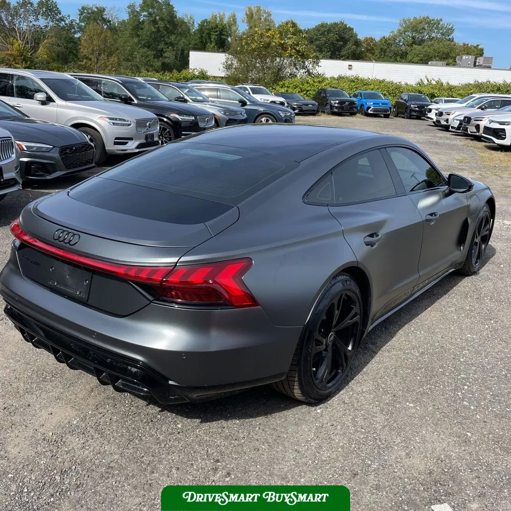 2023 Audi e-tron GT Premium Plus