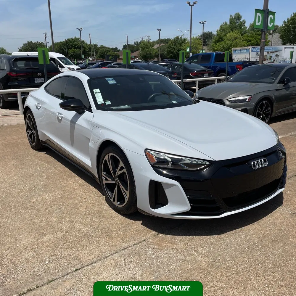 2022 Audi e-tron GT Premium Plus