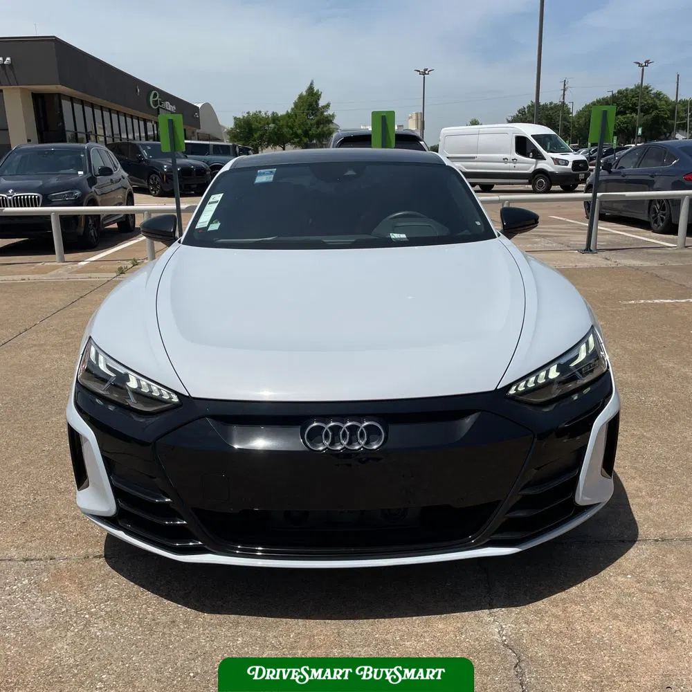 2022 Audi e-tron GT Premium Plus