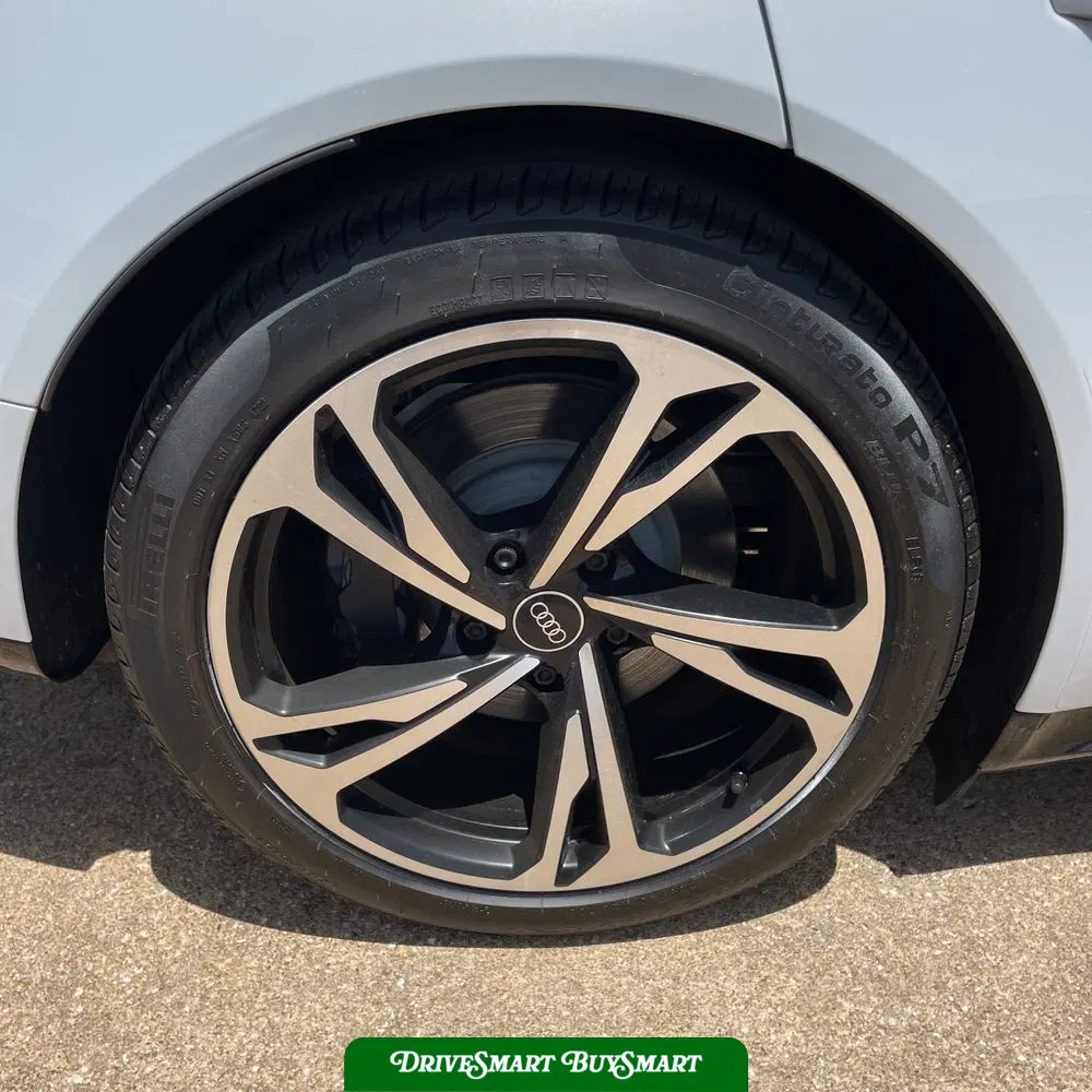 2022 Audi e-tron GT Premium Plus