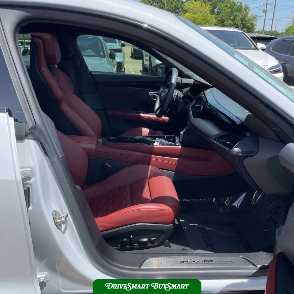 2022 Audi e-tron GT Premium Plus