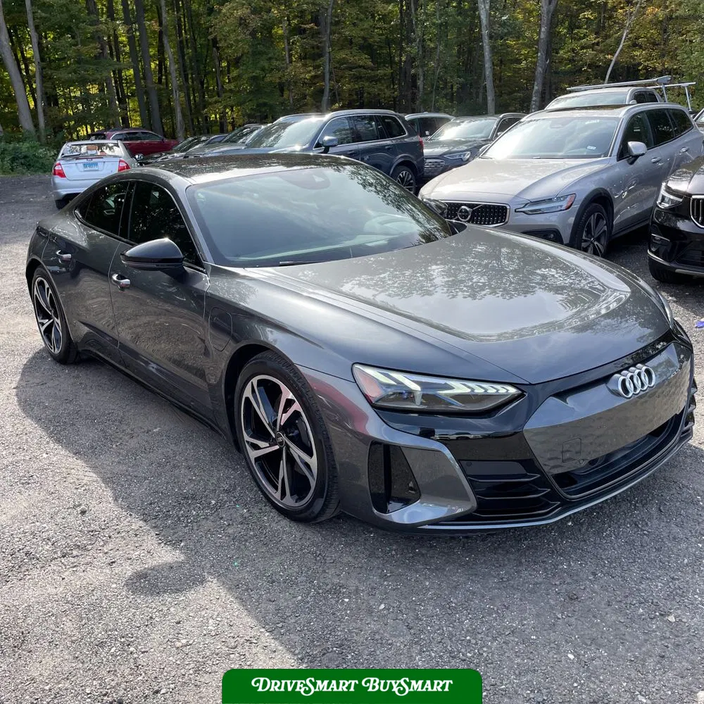2023 Audi e-tron GT Premium Plus