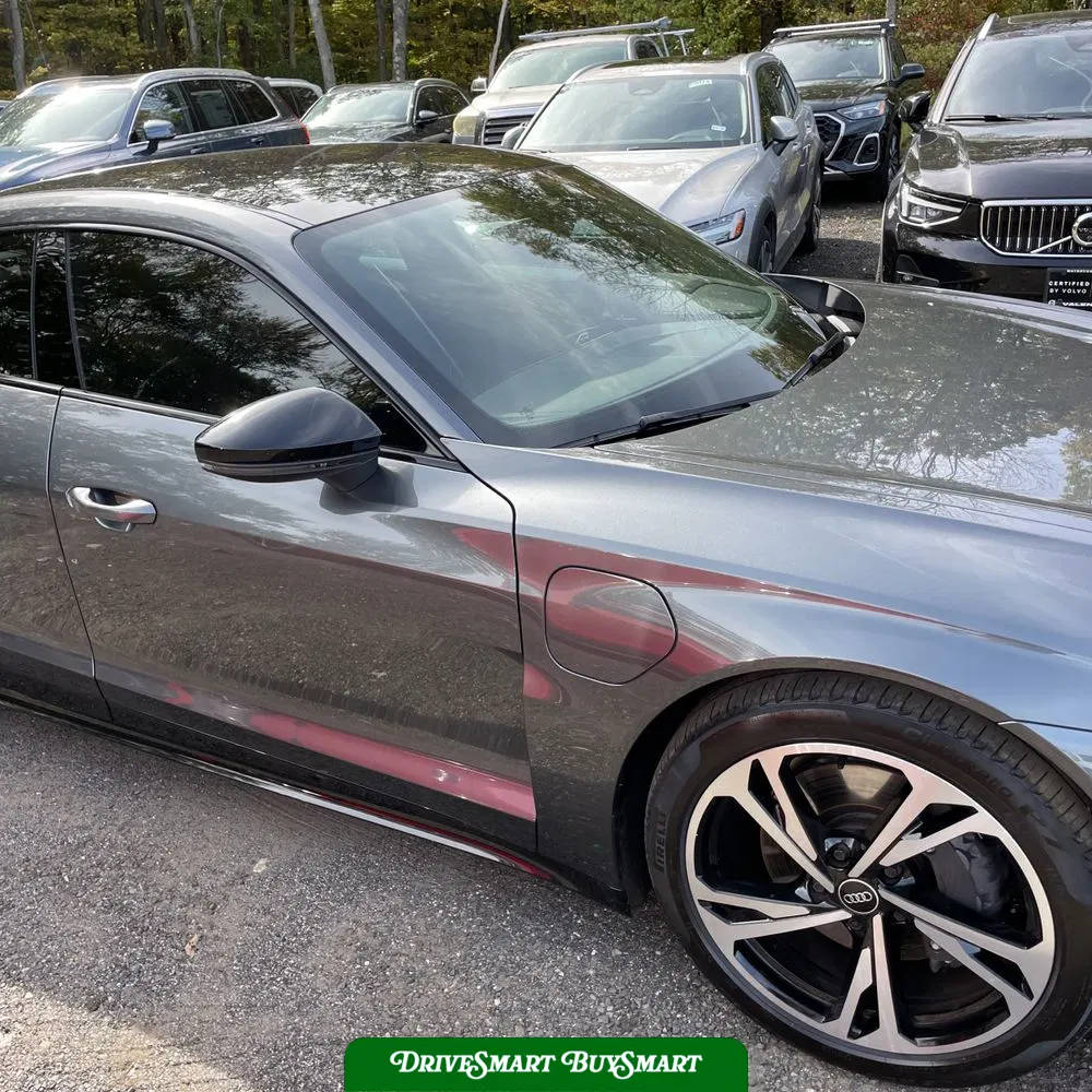 2023 Audi e-tron GT Premium Plus