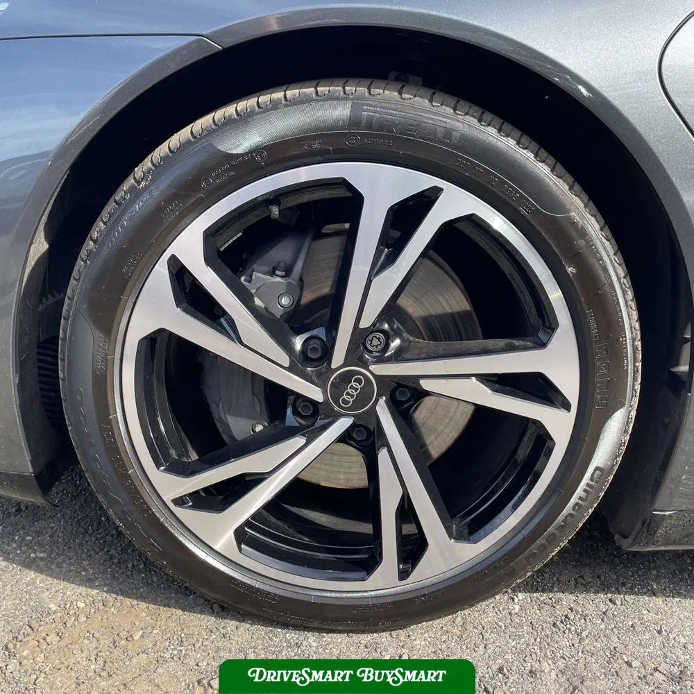 2023 Audi e-tron GT Premium Plus