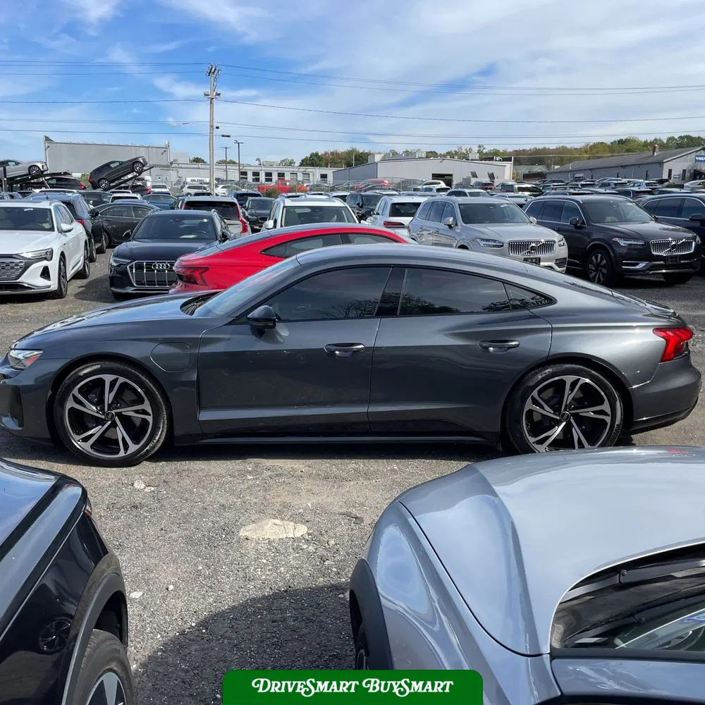 2023 Audi e-tron GT Premium Plus
