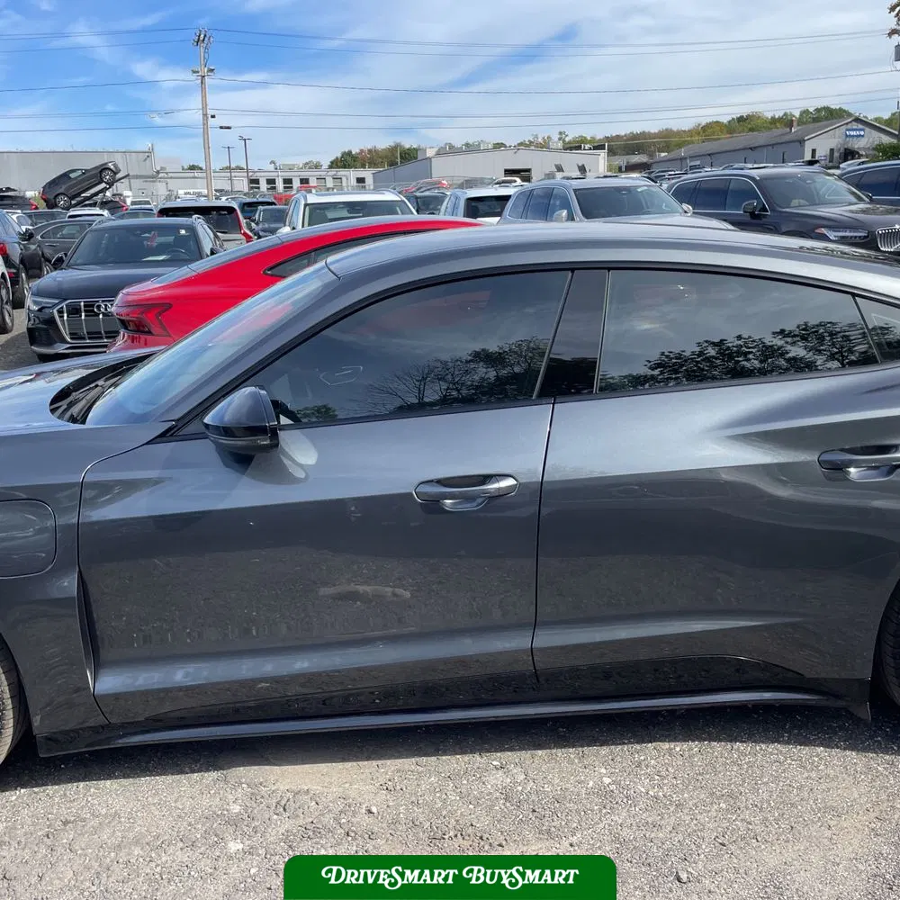2023 Audi e-tron GT Premium Plus