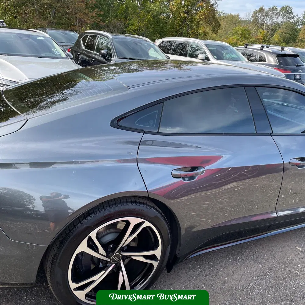 2023 Audi e-tron GT Premium Plus