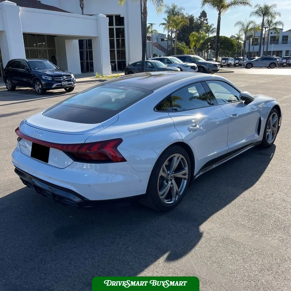 2023 Audi e-tron GT Prestige