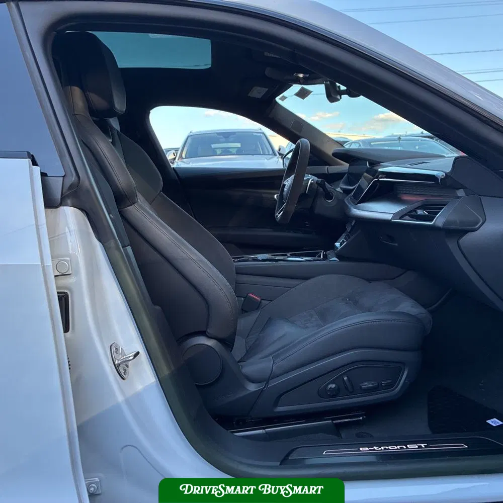 2023 Audi e-tron GT Prestige