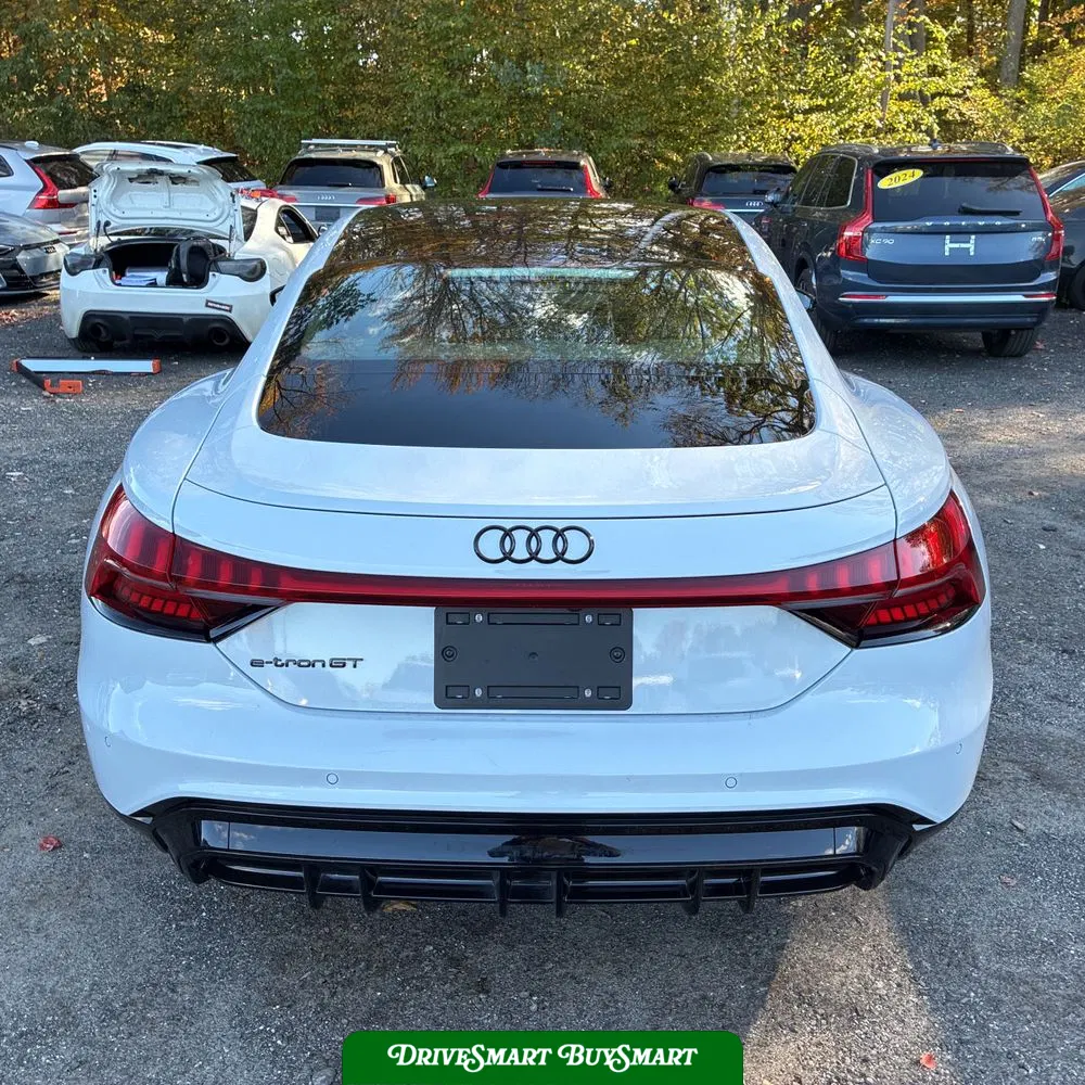 2023 Audi e-tron GT Prestige