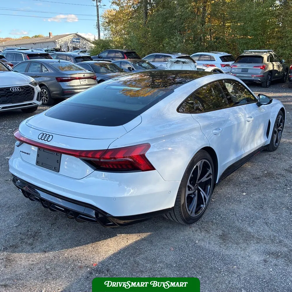 2023 Audi e-tron GT Prestige