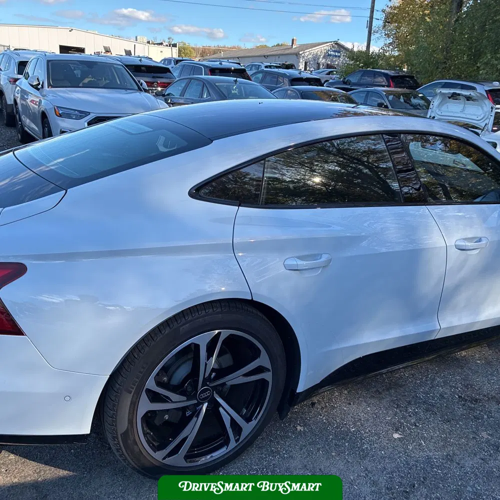 2023 Audi e-tron GT Prestige